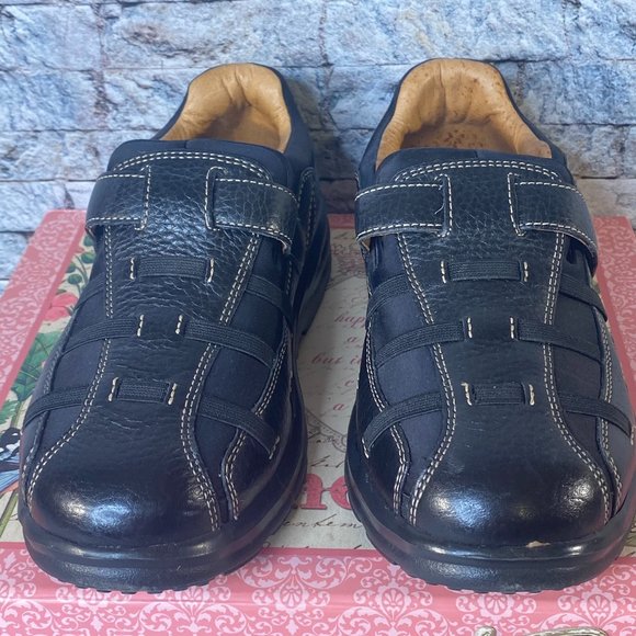 Dr. Comfrot Shoes - Picture 1 of 6